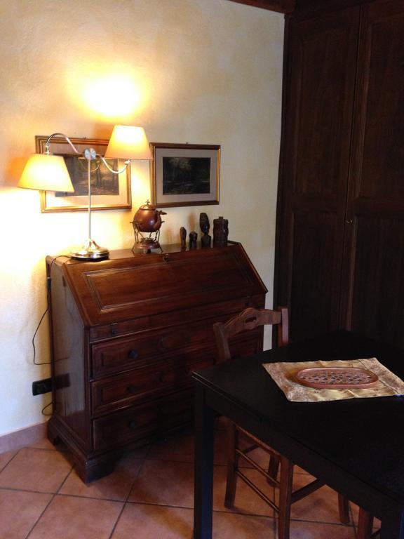 Country House Apartment Zerbolo Cameră foto
