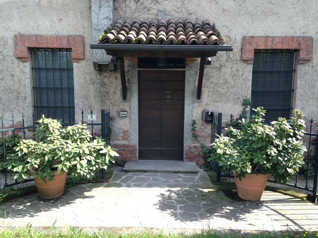 Country House Apartment Zerbolo Exterior foto