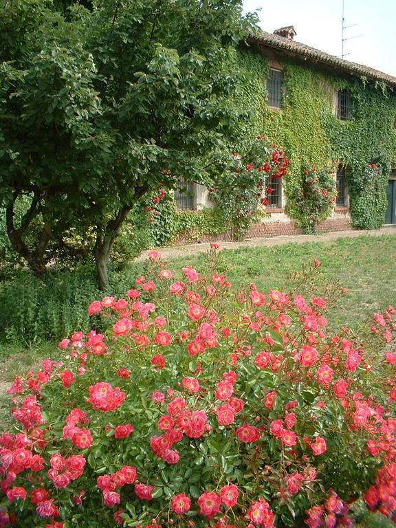 Country House Apartment Zerbolo Exterior foto